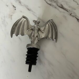 Bacardi Metal Pourer/Stopper